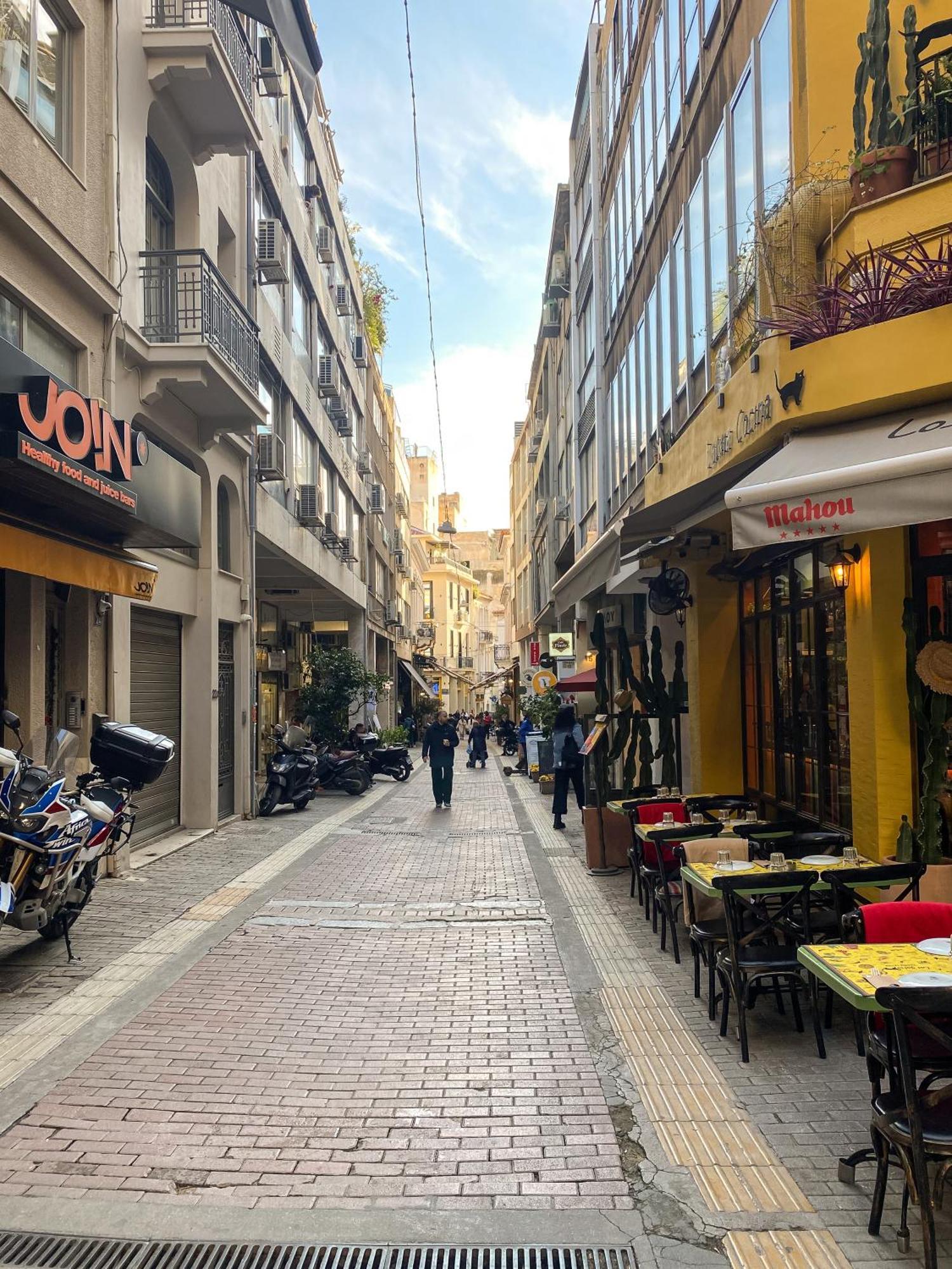 Apartment Stylish In The Heart Of Athens