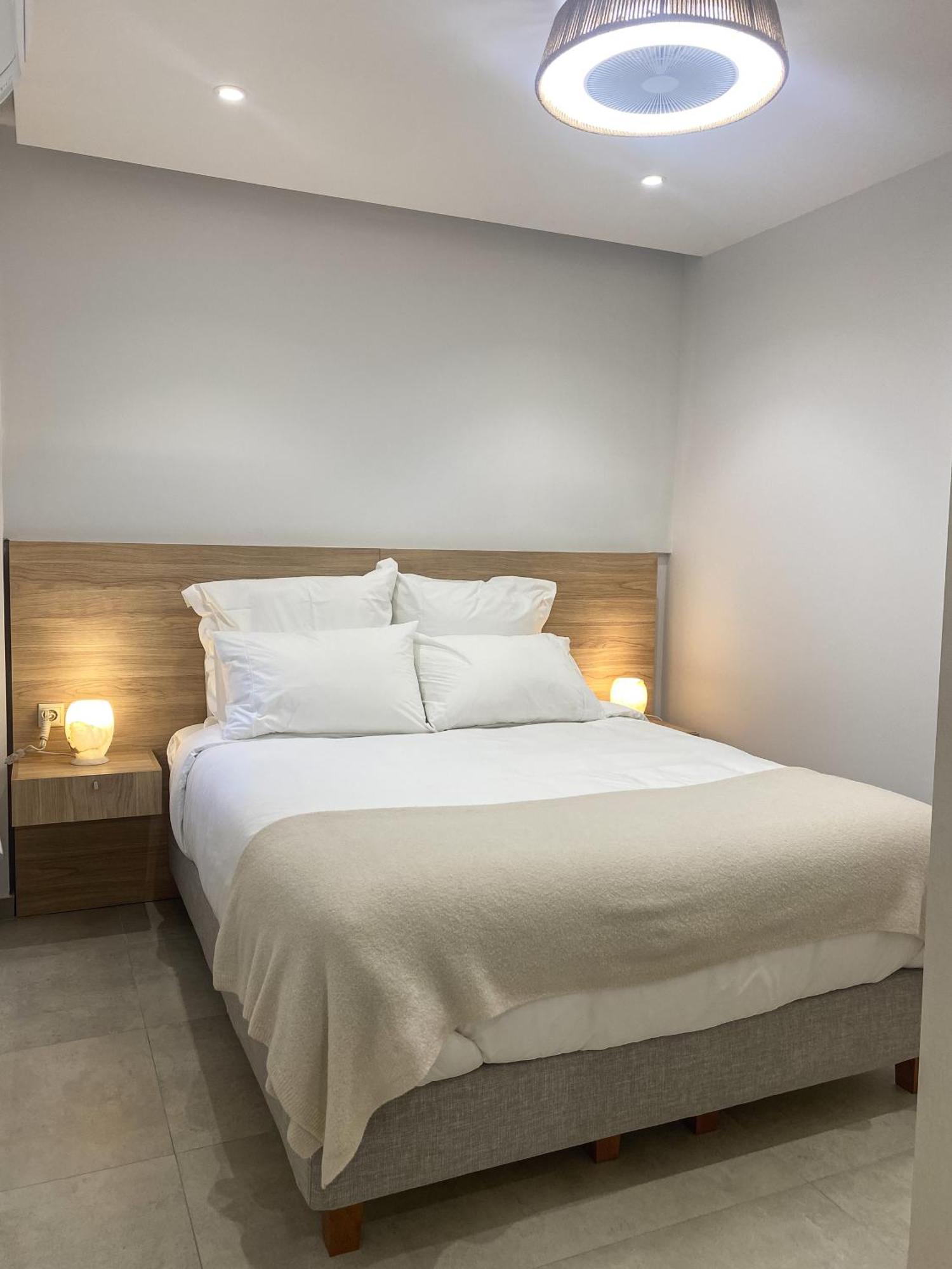 Stylish In The Heart Of Athènes